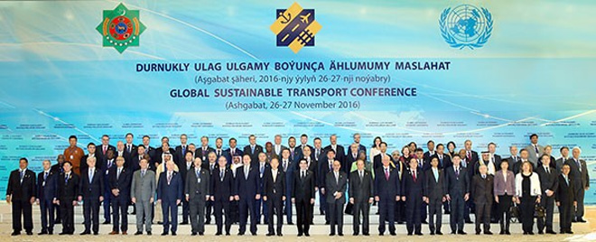 Politicians, diplomats, businessmen and financiers discuss aspects of the concept of sustainable transport in Ashgabat